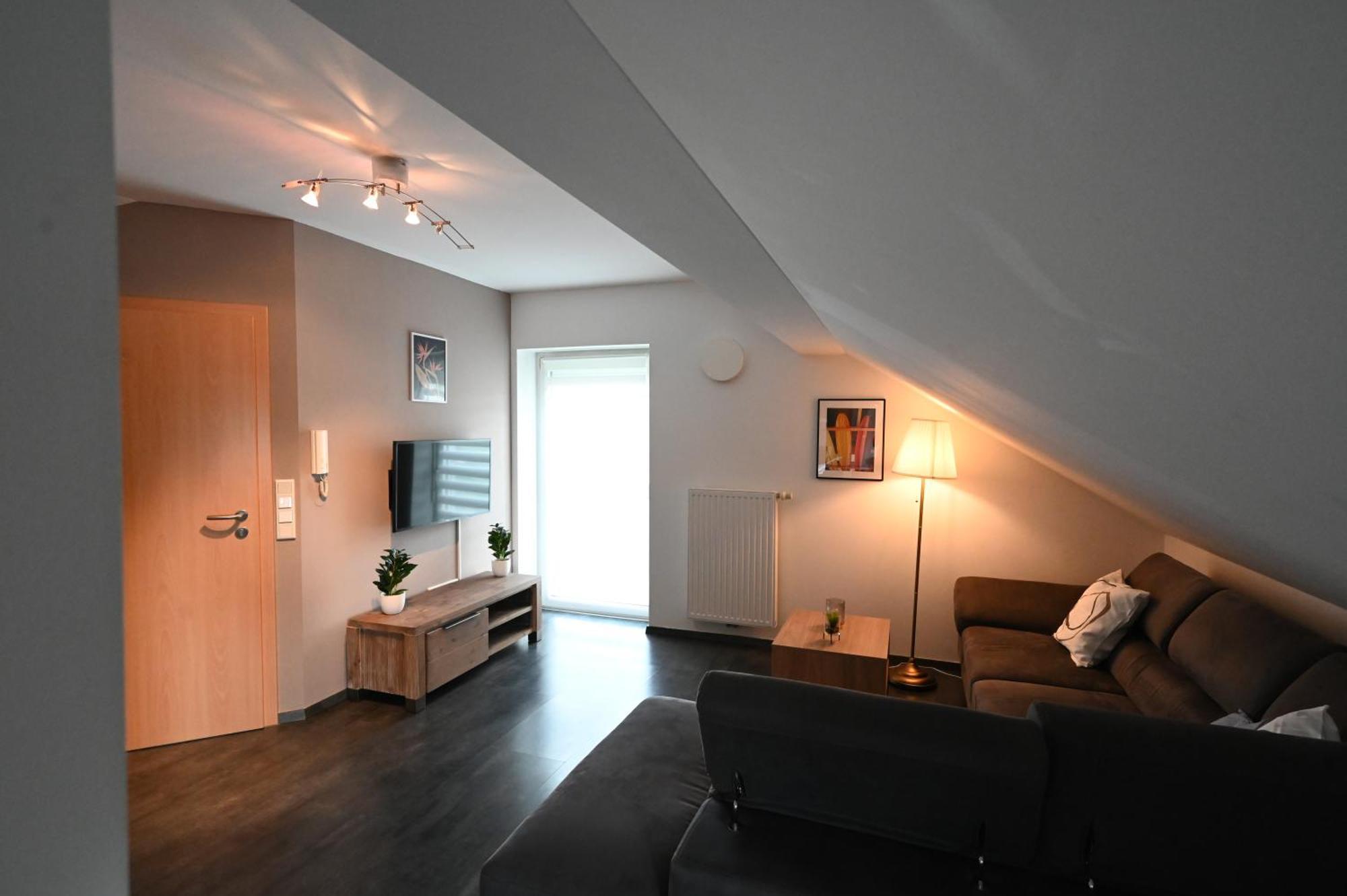 Koestlbach Apart I Ferienwohnung Bis 3 & 6 Personen I Nuernberg I Neumarkt I Messe I Natur I Kueche I Parken I Waschmaschine I Garten Postbauer-Heng ภายนอก รูปภาพ