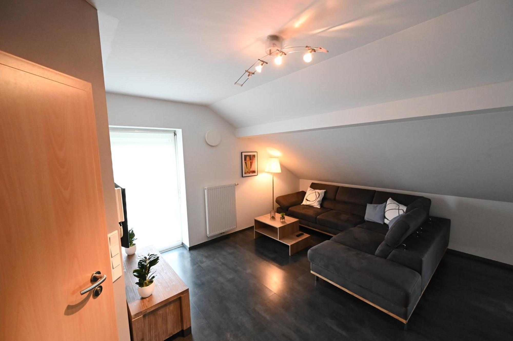 Koestlbach Apart I Ferienwohnung Bis 3 & 6 Personen I Nuernberg I Neumarkt I Messe I Natur I Kueche I Parken I Waschmaschine I Garten Postbauer-Heng ภายนอก รูปภาพ